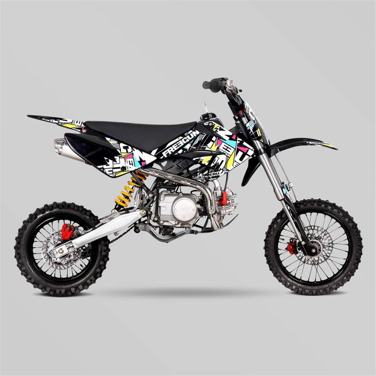 Plastikukleebiste komplekt Freegun Urban CRF70